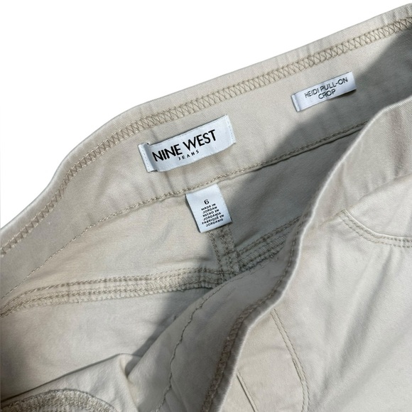 Nine West Beige Cropped Khaki Pants – Women’s Size 6 - Picture 2 of 2